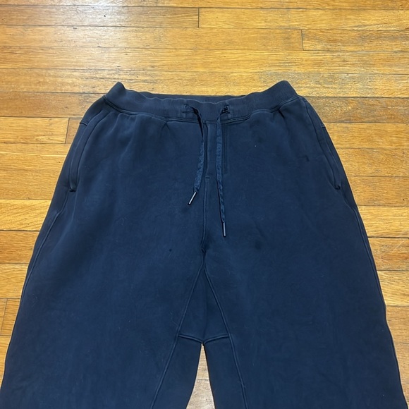 Lululemon Men’s Steady State Relaxed Joggers in Navy, size Small - Picture 4 of 13